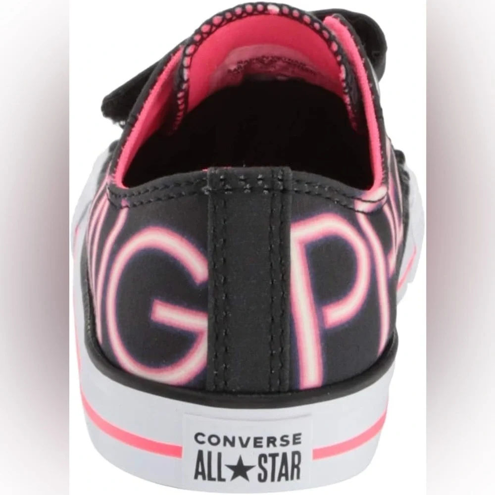 Converse Chuck Taylor All Star 2v Low Top Sneaker | Pretty Strong | NEW in BOX💕